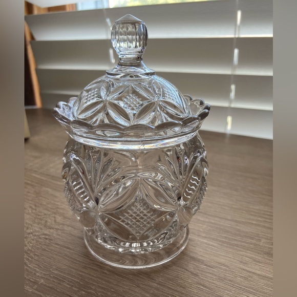 Elite Westmoreland Sugar Bowl with Lid π€β¨π€β¨π€β¨ - Picture 5 of 5